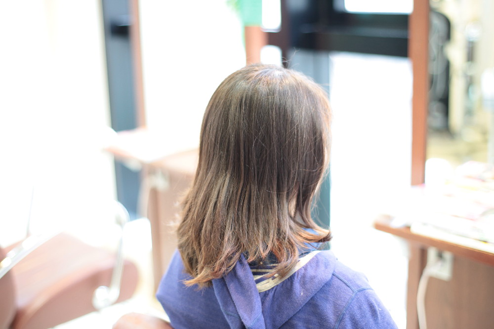 パーマのかかりにくい髪質でも柔らかく大きめカールに Hair Salon D�s